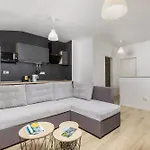 Danilo's Апартаменты *