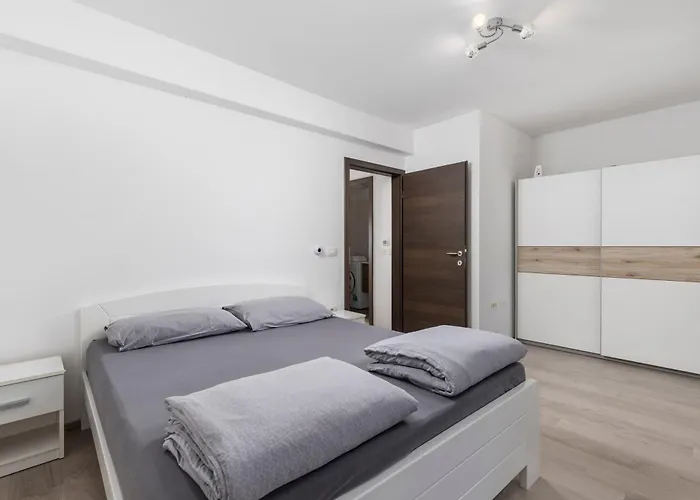 דירה Danilo's קופר