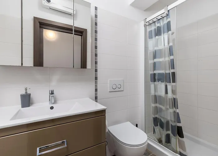 דירה Danilo's קופר